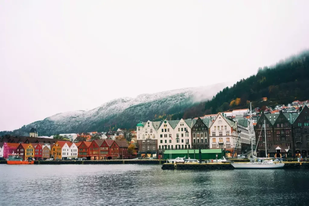 Places in Norway for Reflection, Hiking, and Solo Travel Places in Norway for Reflection, Hiking, and Solo Travel