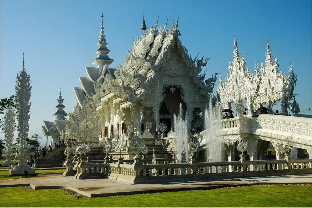 places to visit in thailand